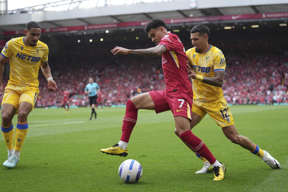 赵鹏：邵佳一人品很不错且性价比高，不行再归化两三个外援